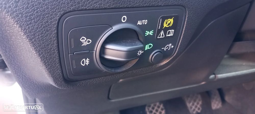 Audi Q2 1.6 TDI Sport - 12