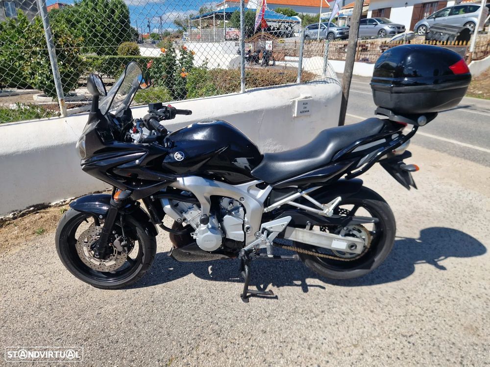 Yamaha Fazer 600 Possível Financiamento - 1