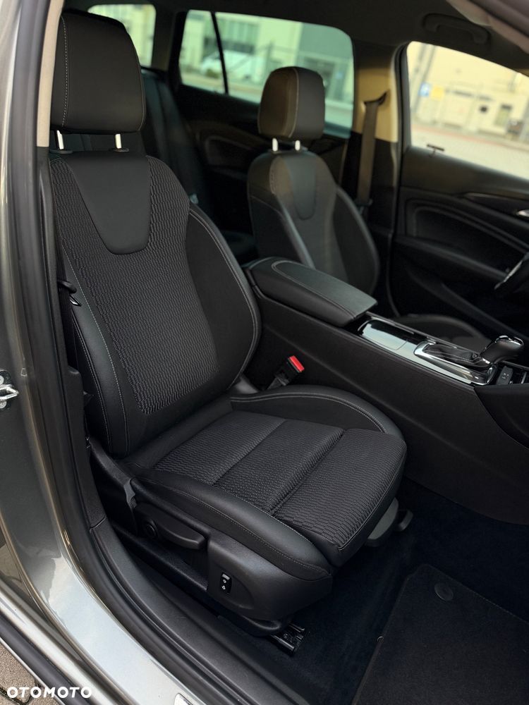 Opel Insignia 2.0 CDTI automatik Sport - 17