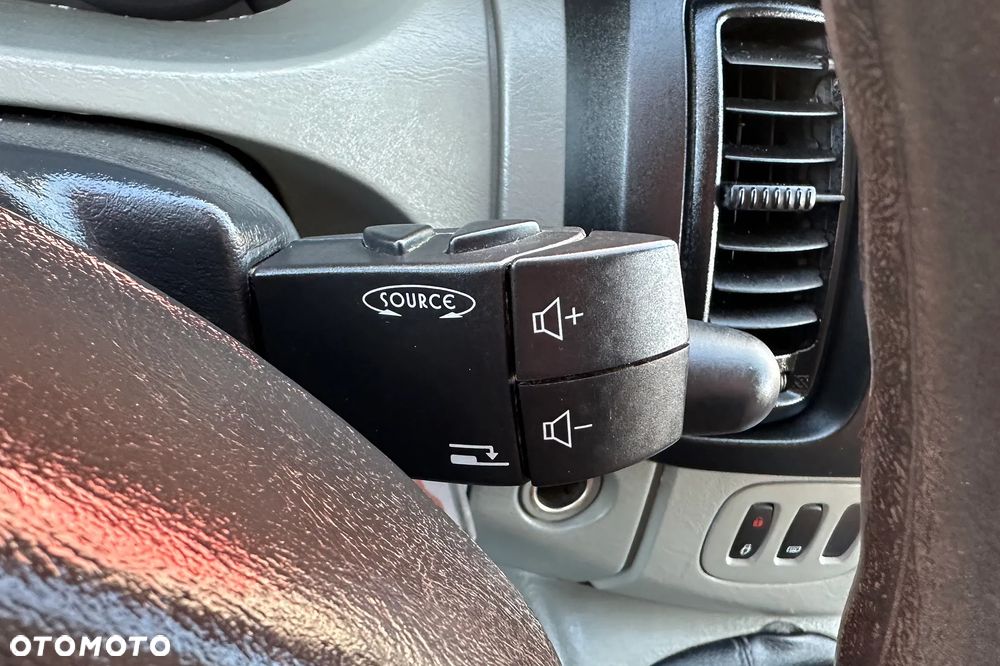 Renault Trafic II L2H1 - 22