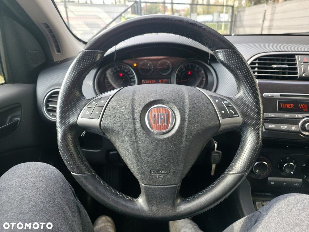 Fiat Bravo - 16