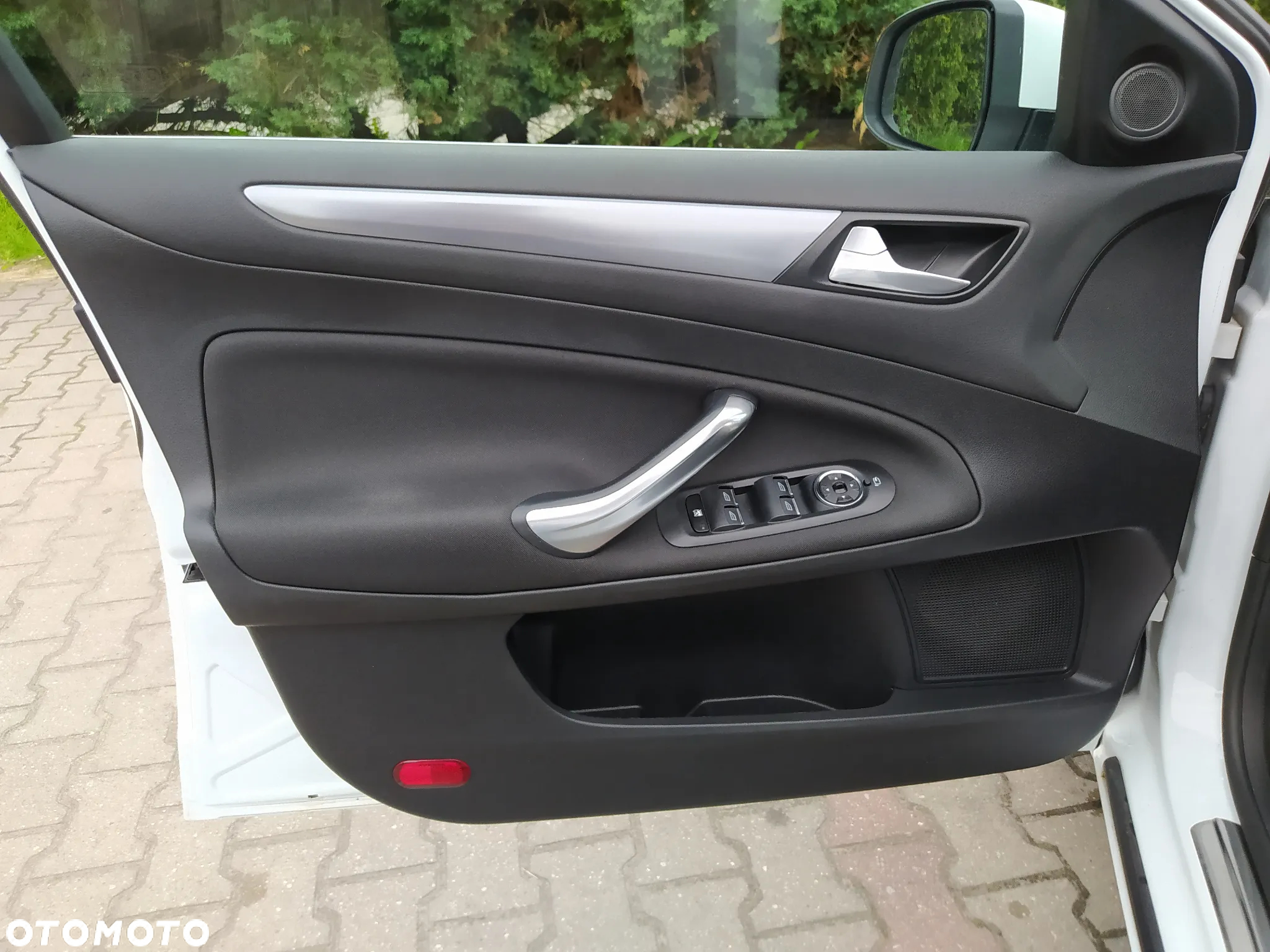 Ford Mondeo 2.0 TDCi Titanium - 31