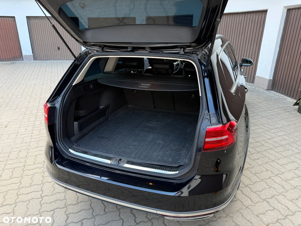 Volkswagen Passat Alltrack 2.0 TDI Bi-Turbo SCR 4Mot DSG - 10