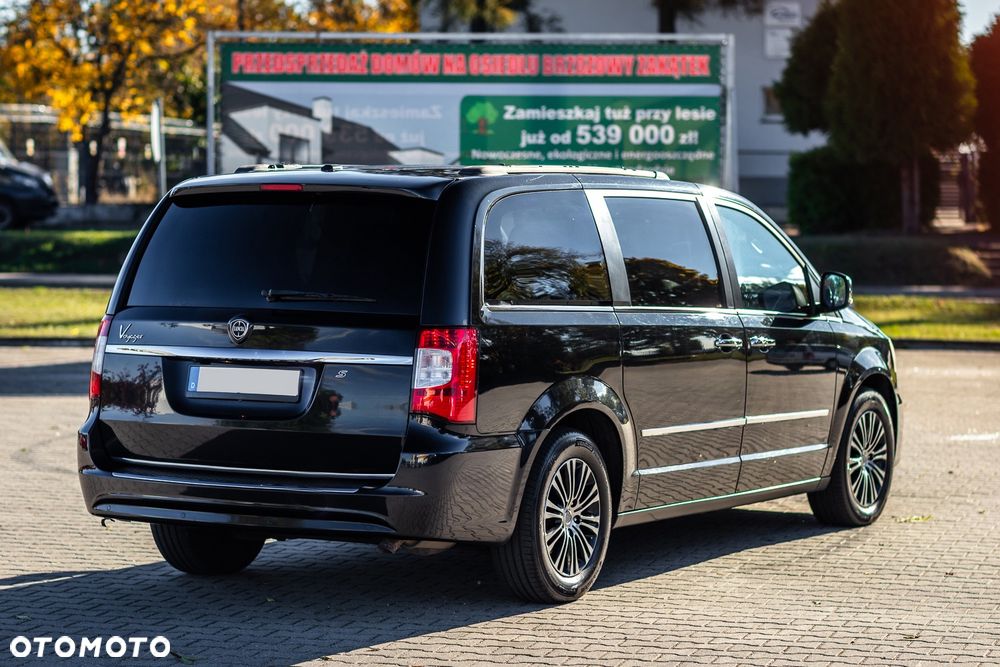Lancia Voyager 2.8 Multijet 16v Platinum - 13
