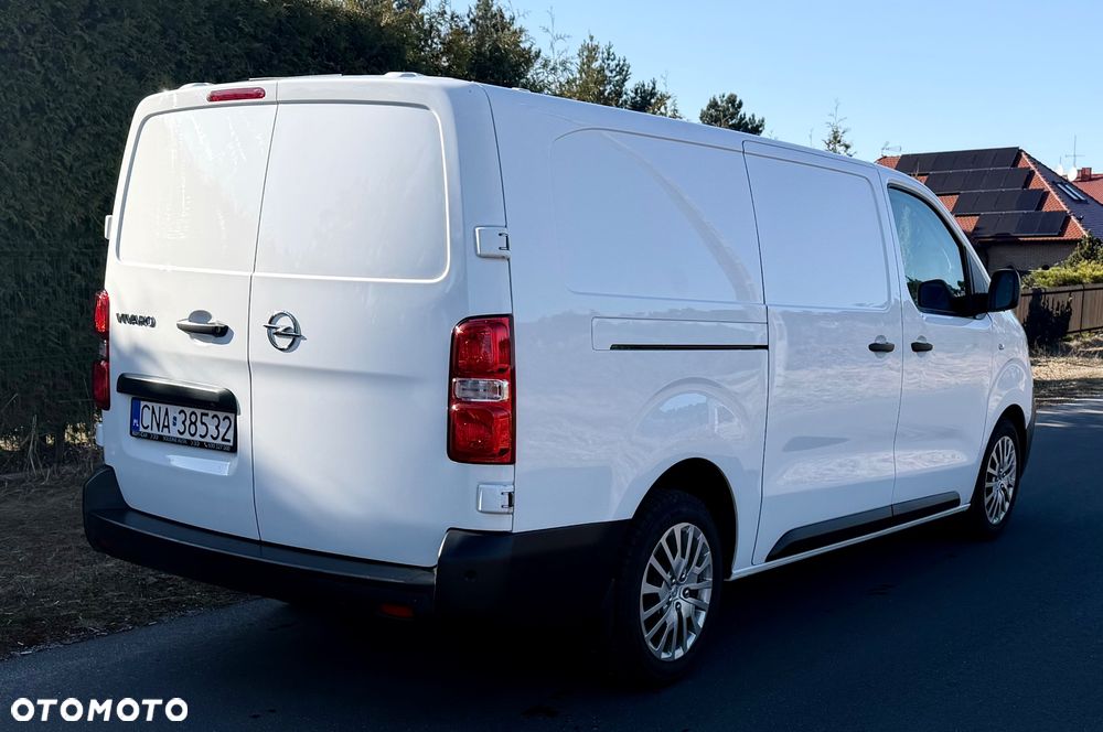 Opel Vivaro - 19