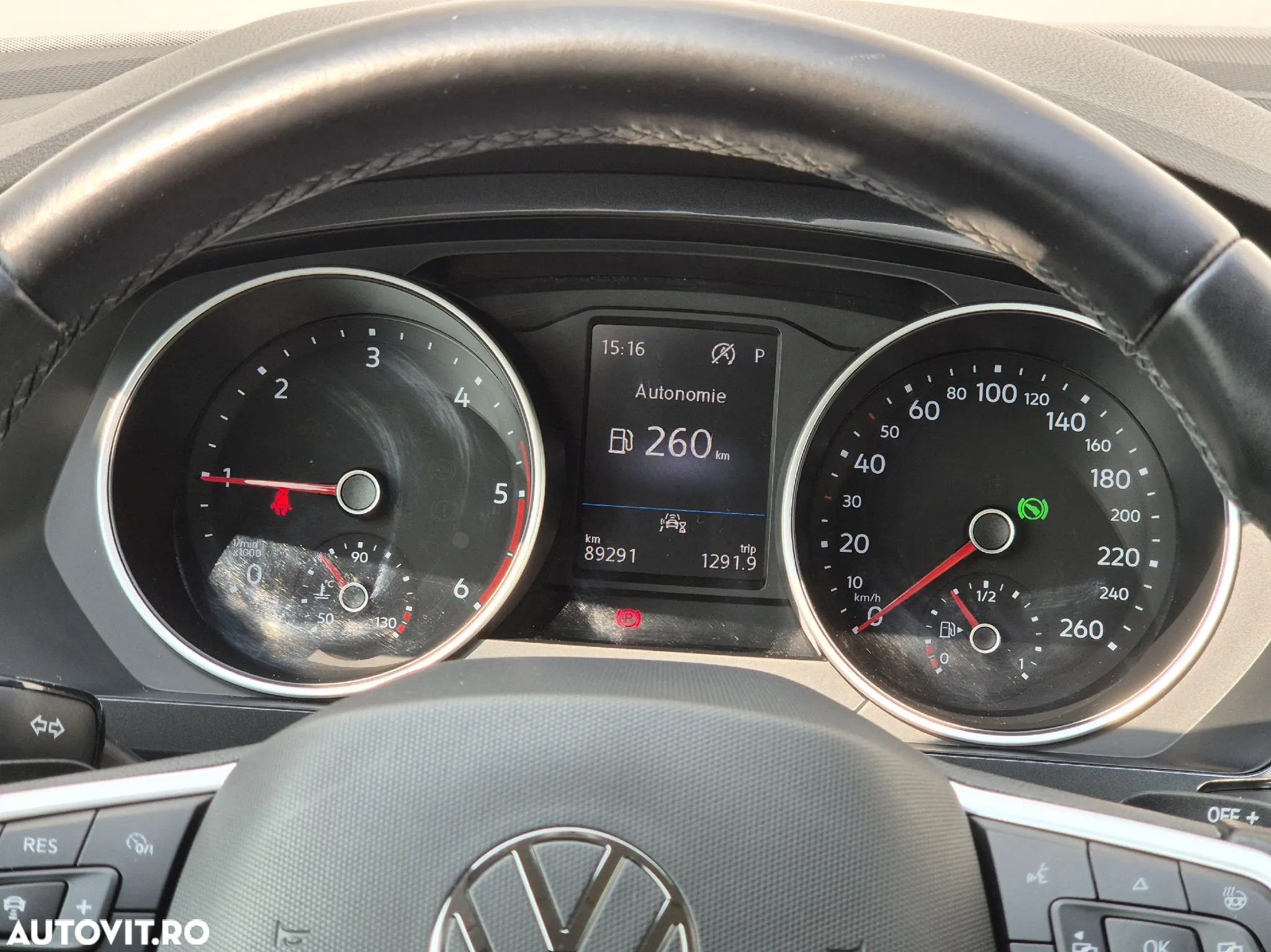 Volkswagen Tiguan - 19