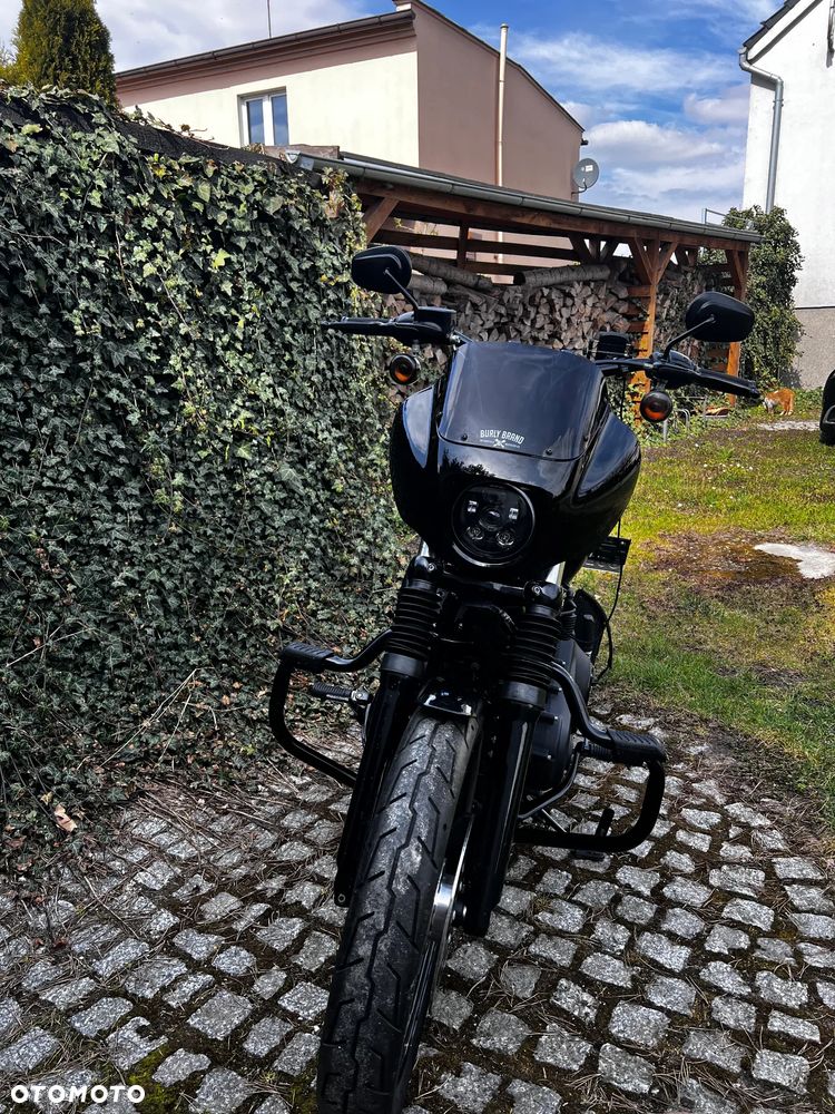 Harley-Davidson Softail Street Bob - 6