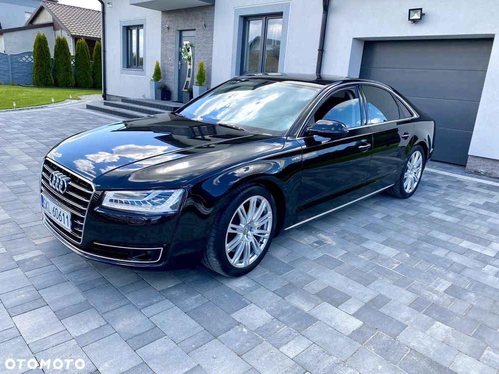 Audi A8 - 1
