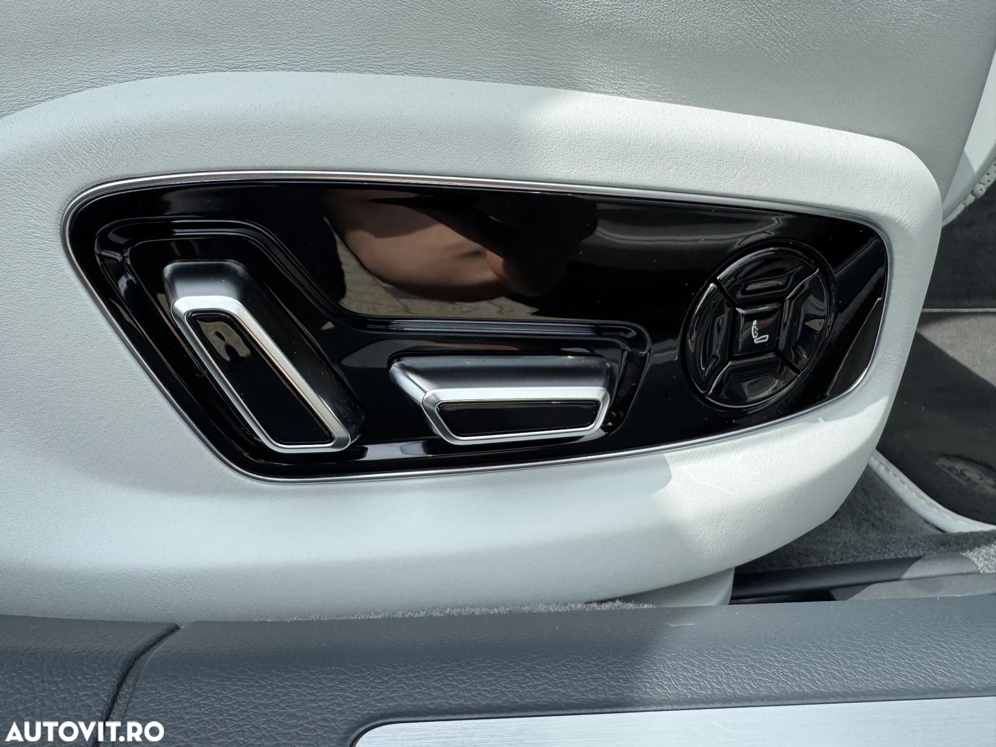 Audi A8 60 TFSI e quattro tiptronic - 24