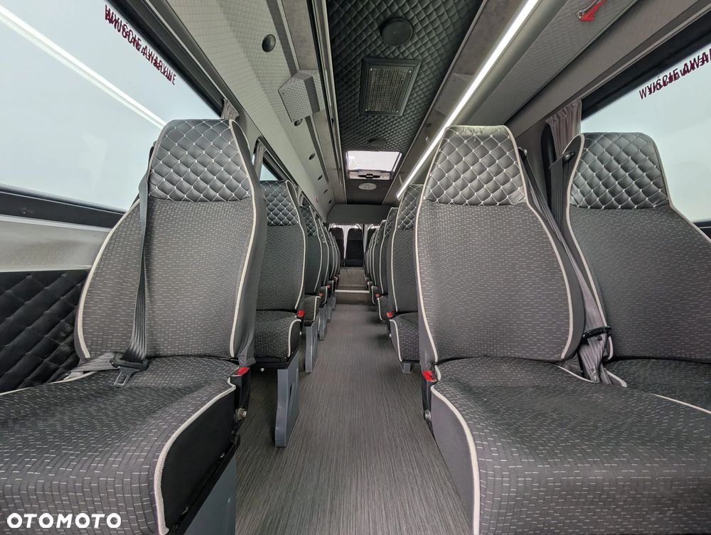 Mercedes-Benz Sprinter 515 - 18