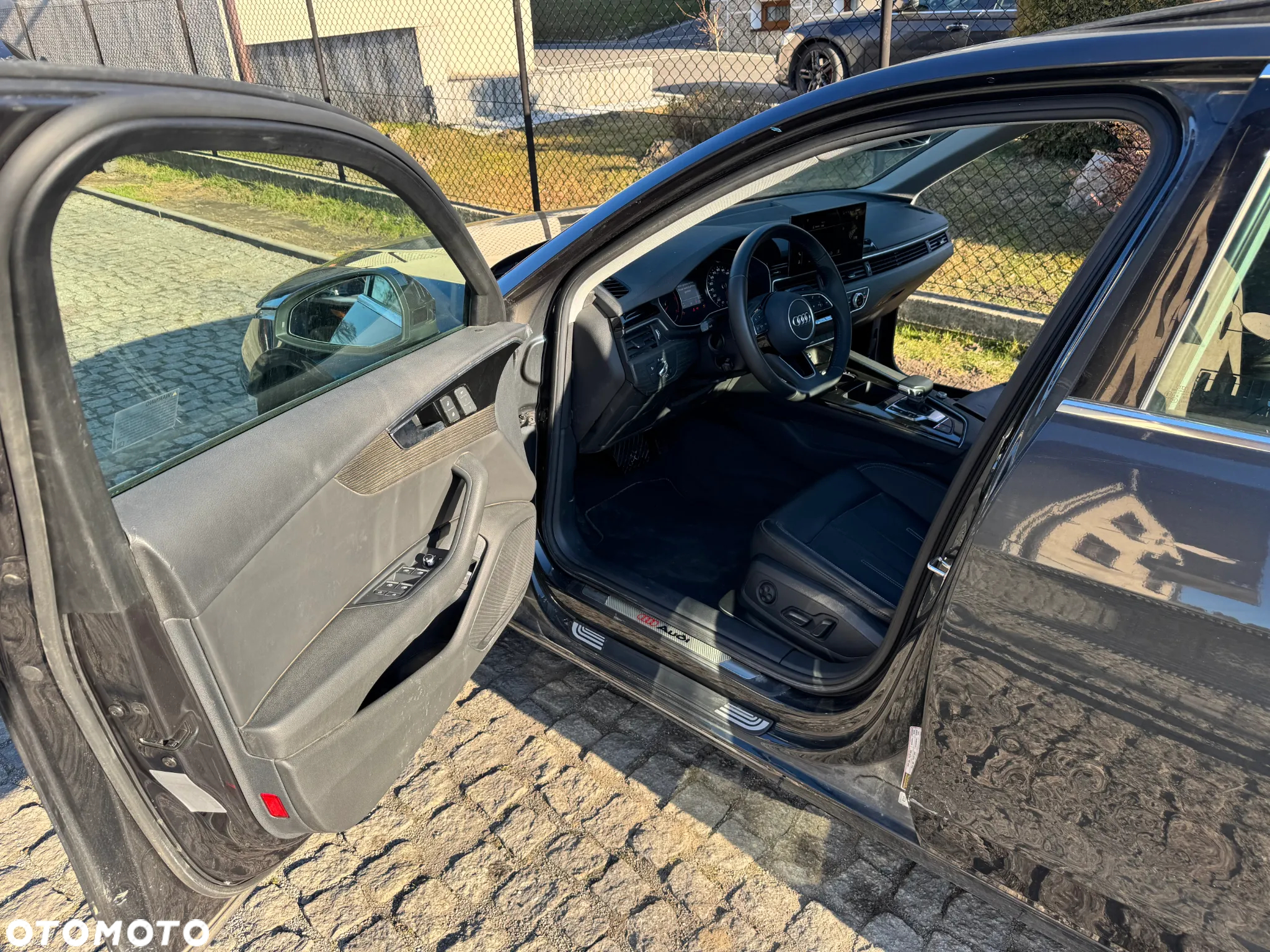 Audi A4 40 TFSI S tronic - 11