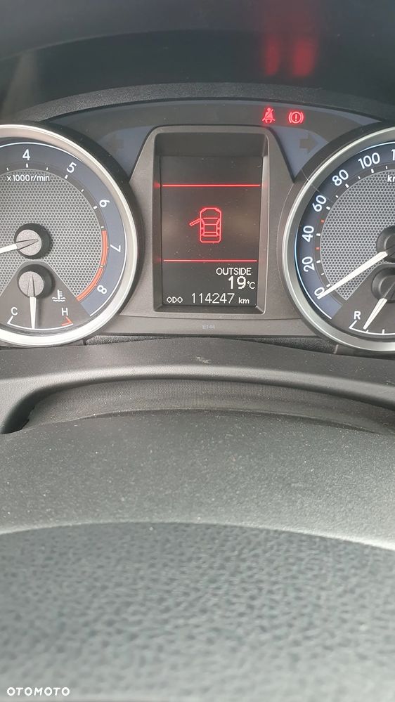 Toyota Auris - 25
