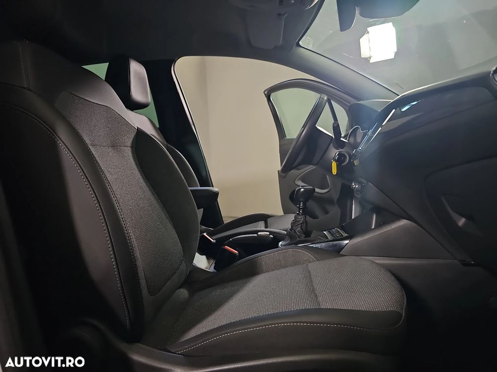 Opel Crossland - 12