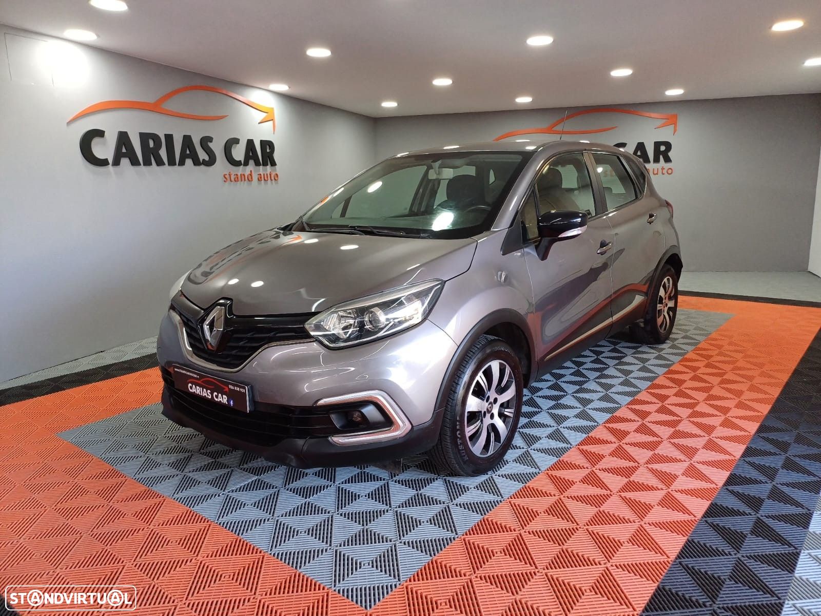 Renault Captur 0.9 TCE Exclusive - 1