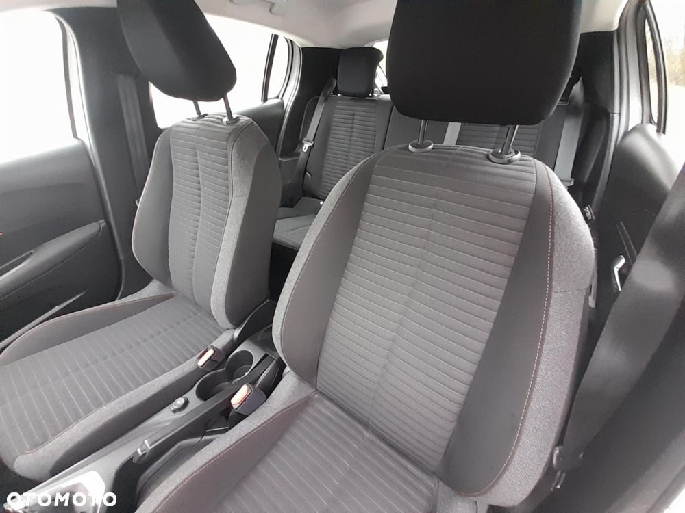 Peugeot 208 1.5 BlueHDi Allure S&S - 15