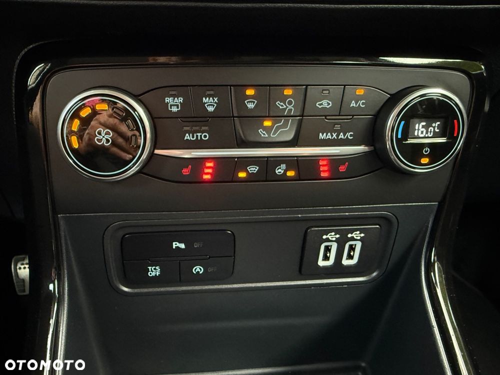 Ford EcoSport 1.0 EcoBoost ST-LINE - 24