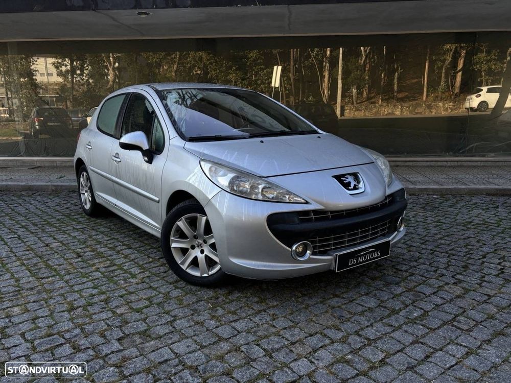 Peugeot 207 2006 photo 3