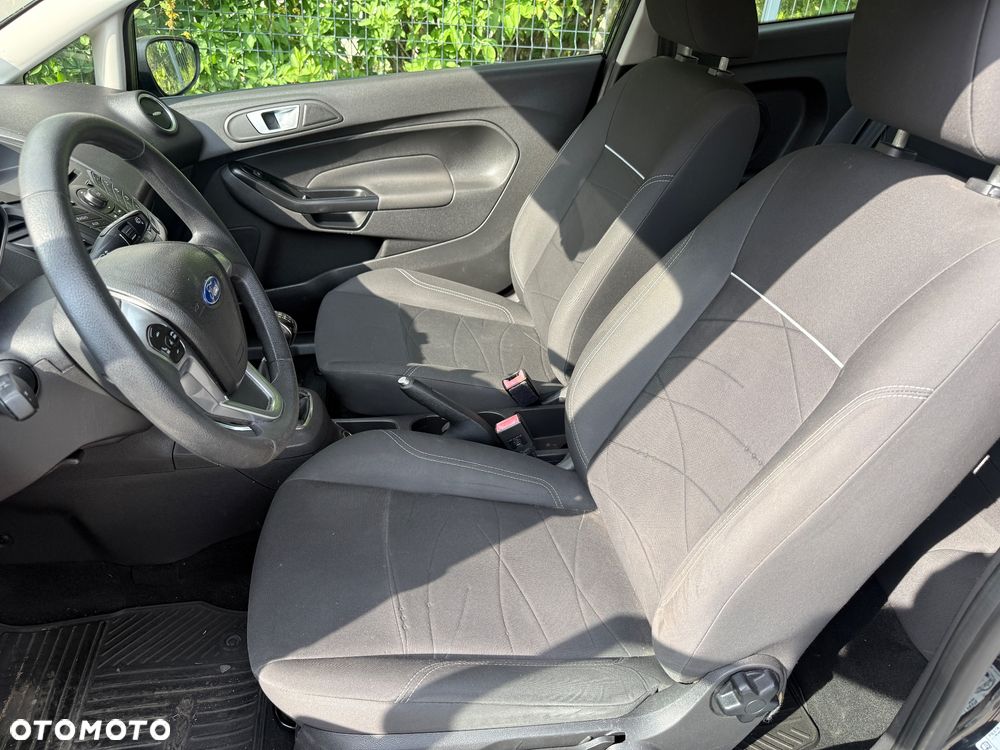 Ford Fiesta 1.25 Titanium - 29