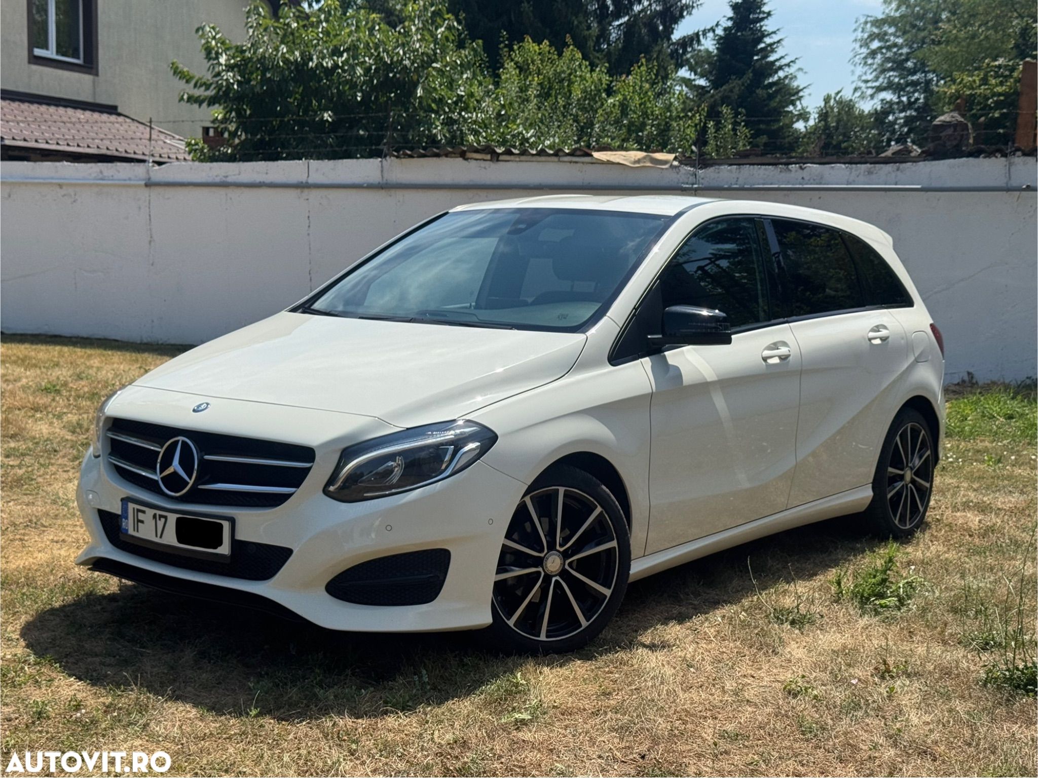 Mercedes-Benz B 180 d 7G-DCT Style - 1