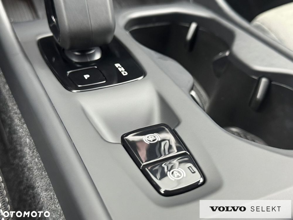 Volvo XC 40 - 26