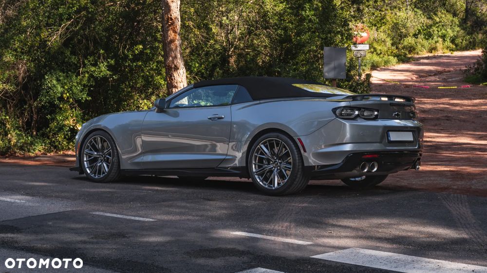 Chevrolet Camaro 6.2 V8 - 12