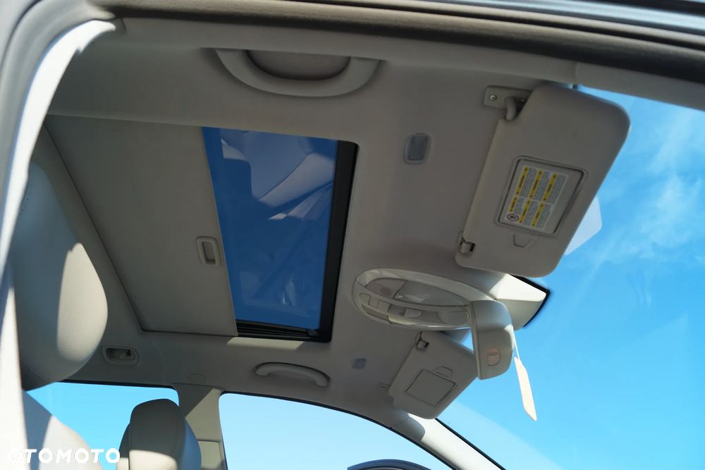 Mercedes-Benz Klasa E 280 CDI 4-Matic Avantgarde - 22