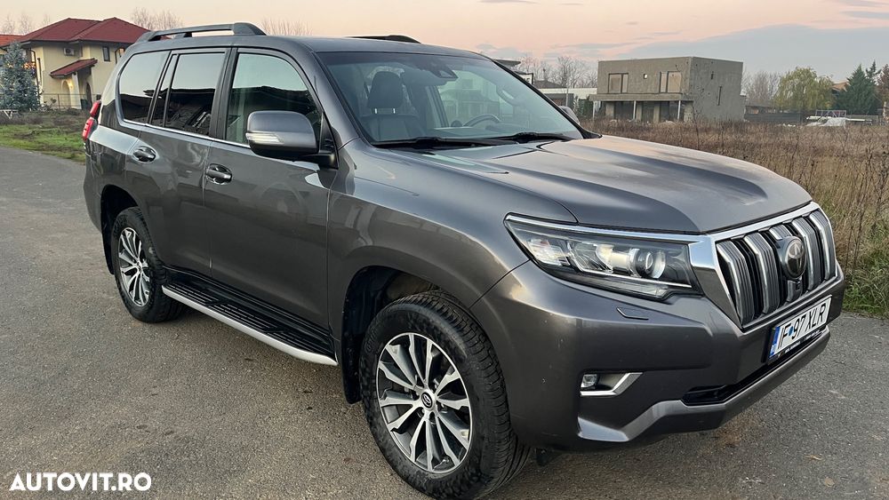 Toyota Land Cruiser 2.8l Turbo D-4D AVS Aut. Luxury - 2