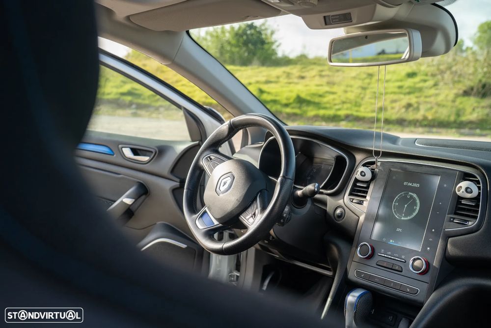 Renault Mégane 1.3 TCe GT Line EDC - 16