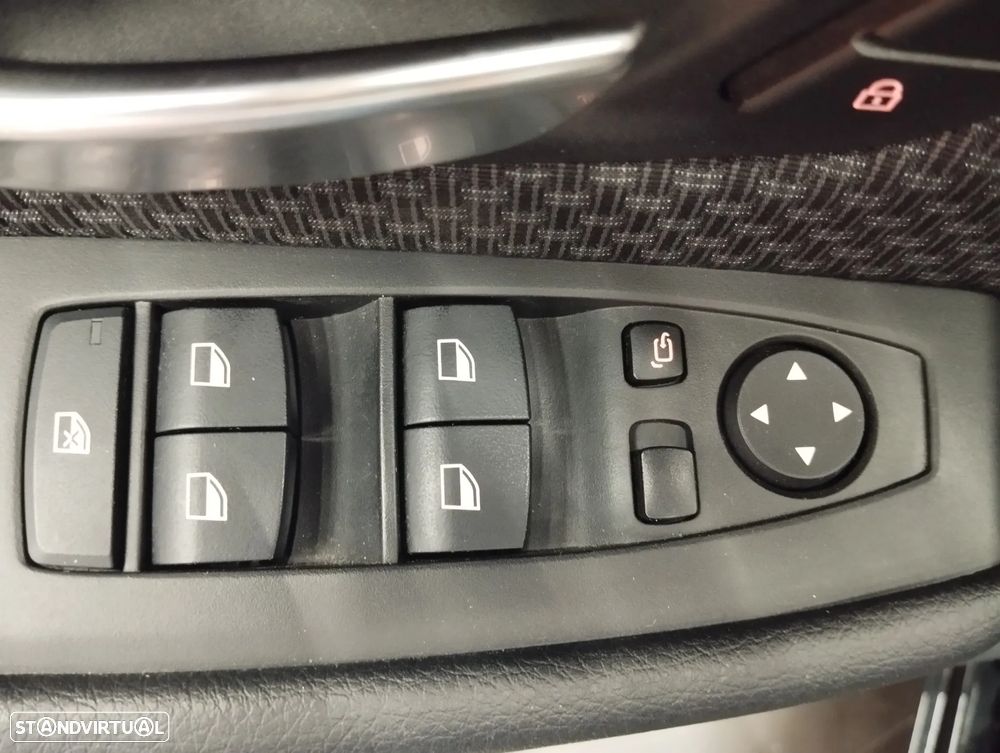 BMW 225xe Active Tourer Advantage - 22