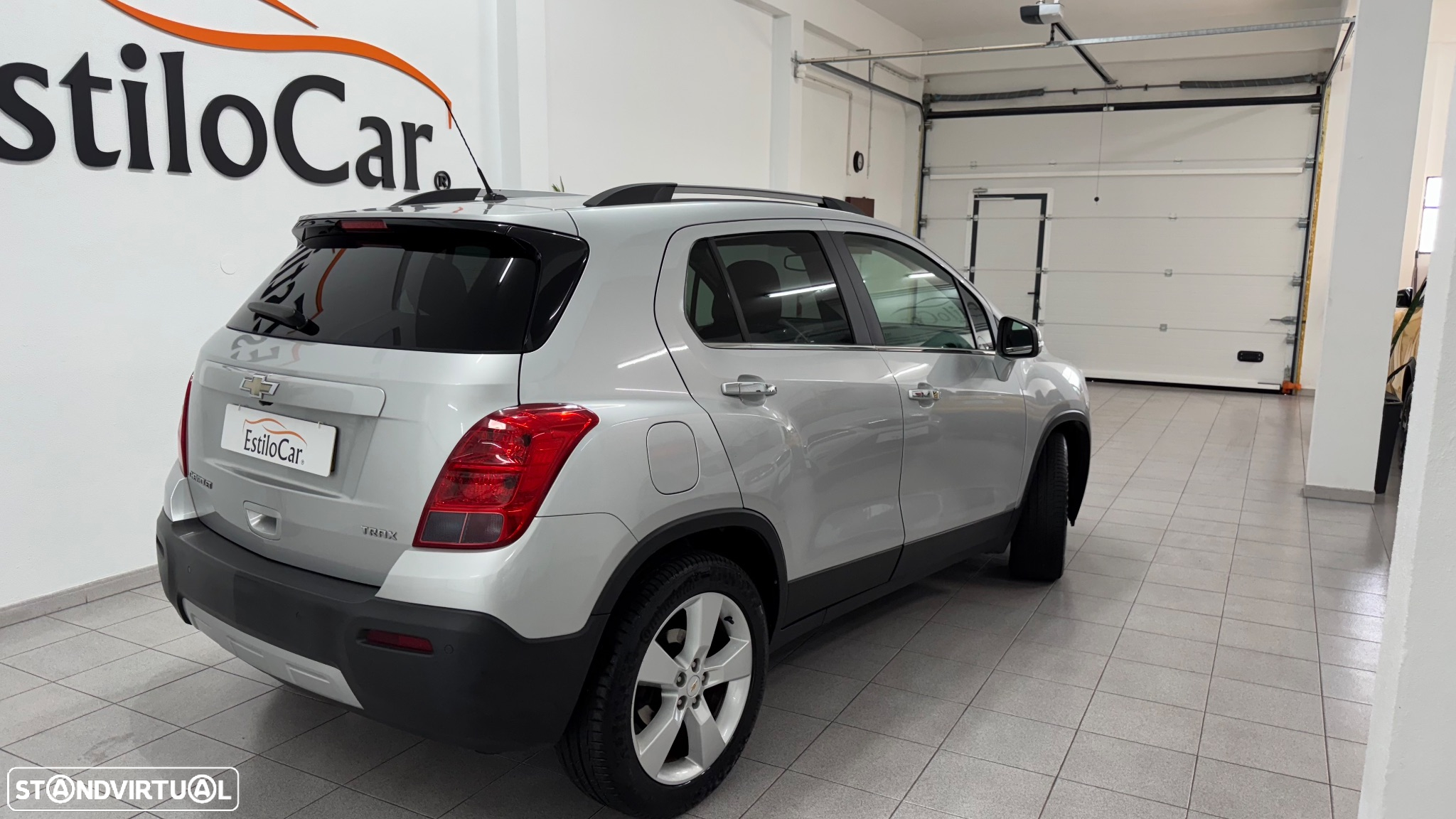 Chevrolet Trax 1.7 VCDi LS - 17