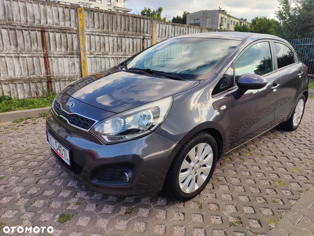 Kia Rio 1.2 M - 7