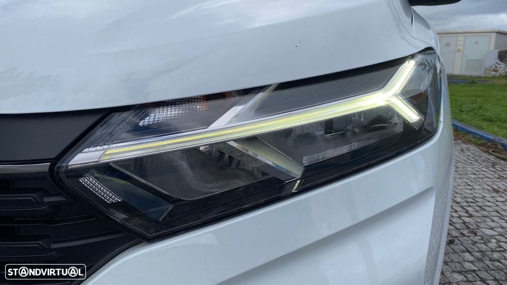 Dacia Sandero 1.0 SCe Essential - 17