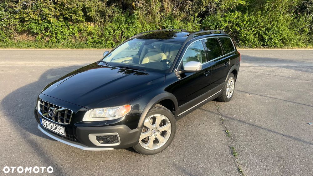 Volvo XC 70 - 1