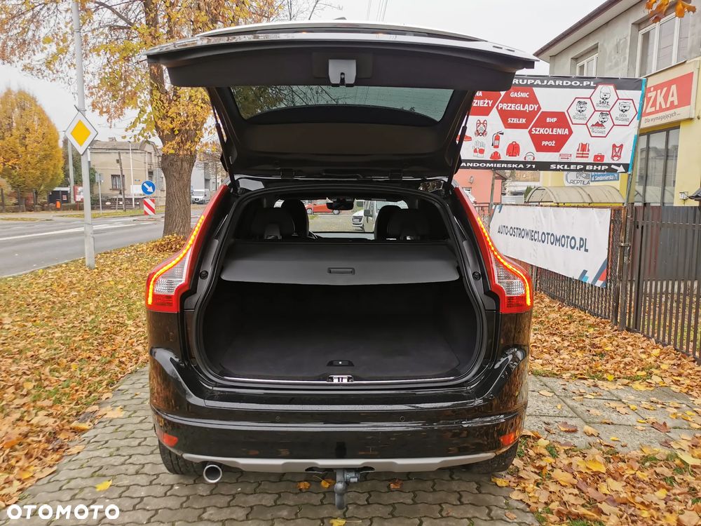 Volvo XC 60 D3 Momentum - 24