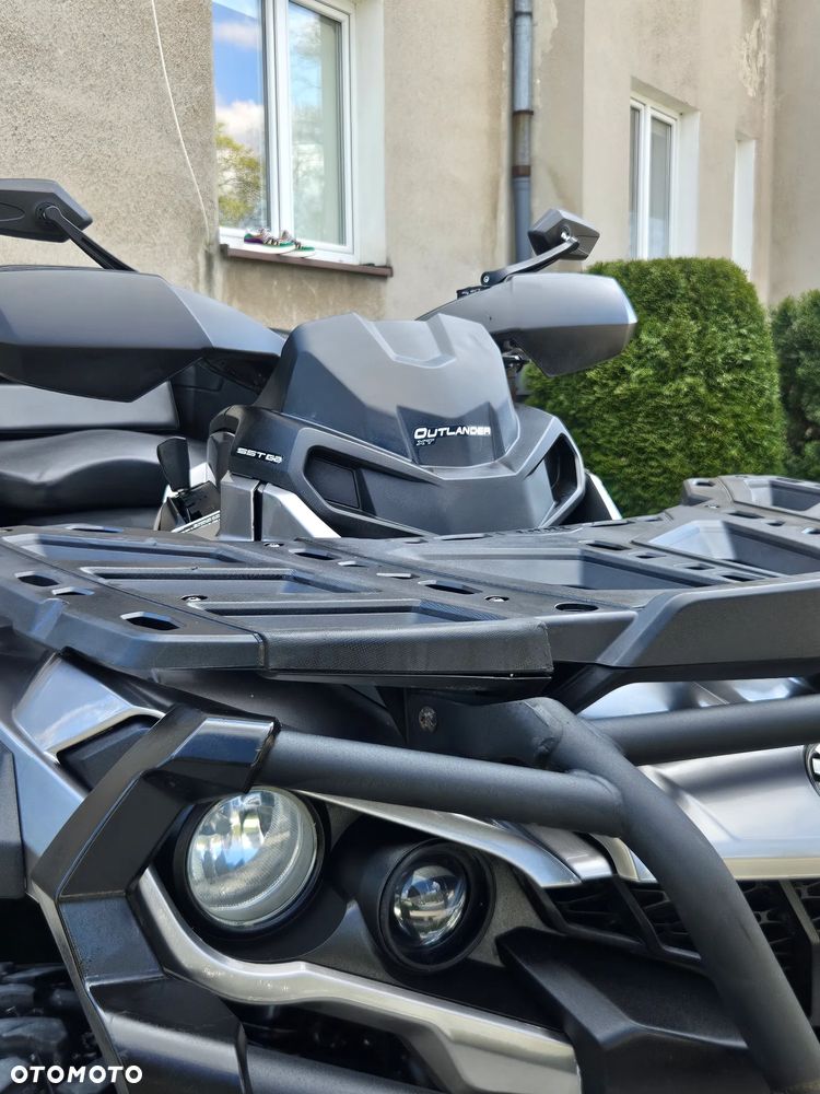 Can-Am Renegade - 33