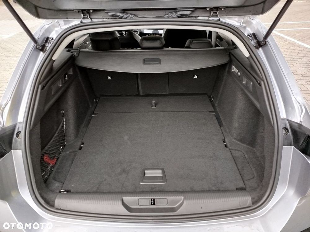 Peugeot 308 - 16