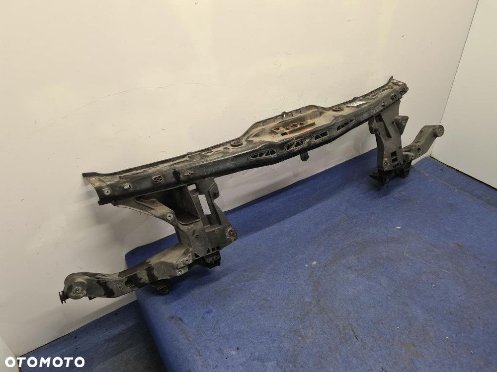 MERCEDES-BENZ VITO W639 PAS PRZEDNI 646.983 - 2