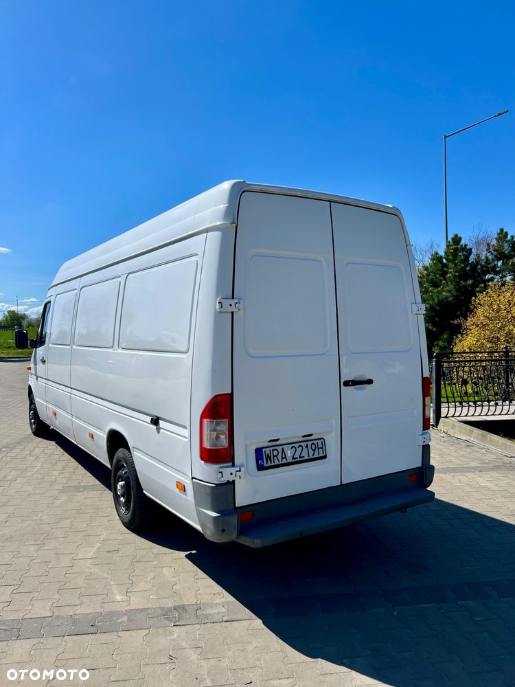 Mercedes-Benz Sprinter 906.255 - 17