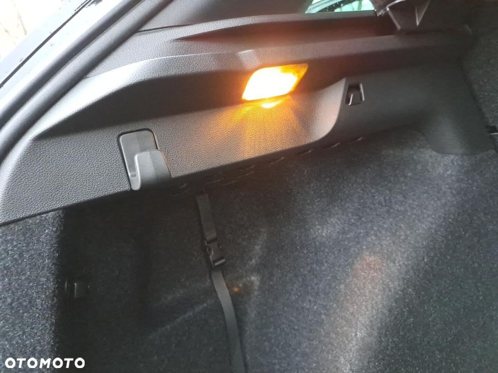 Skoda Scala 1.5 TSI Monte Carlo DSG - 19