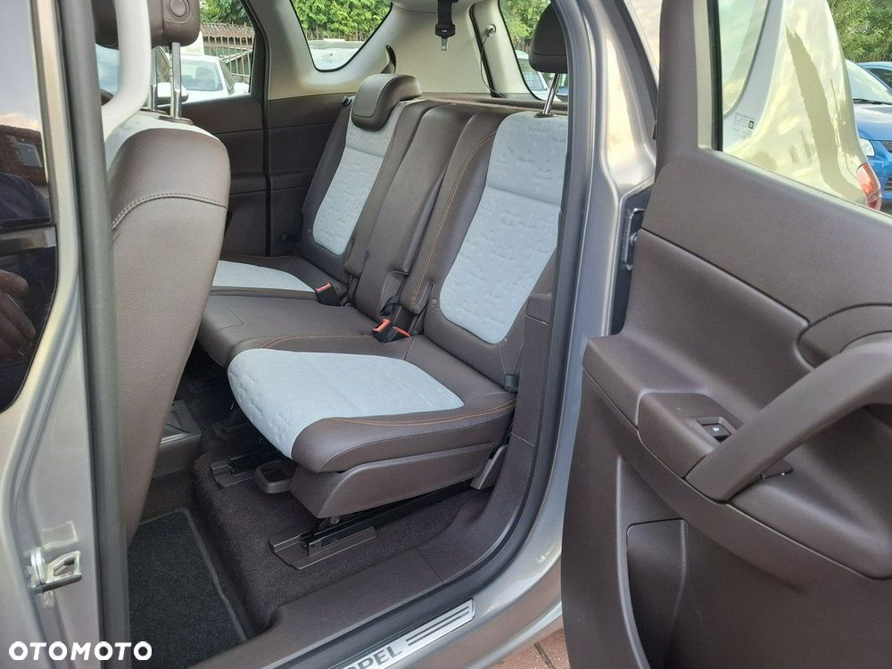 Opel Meriva 1.4 Design Edition - 28