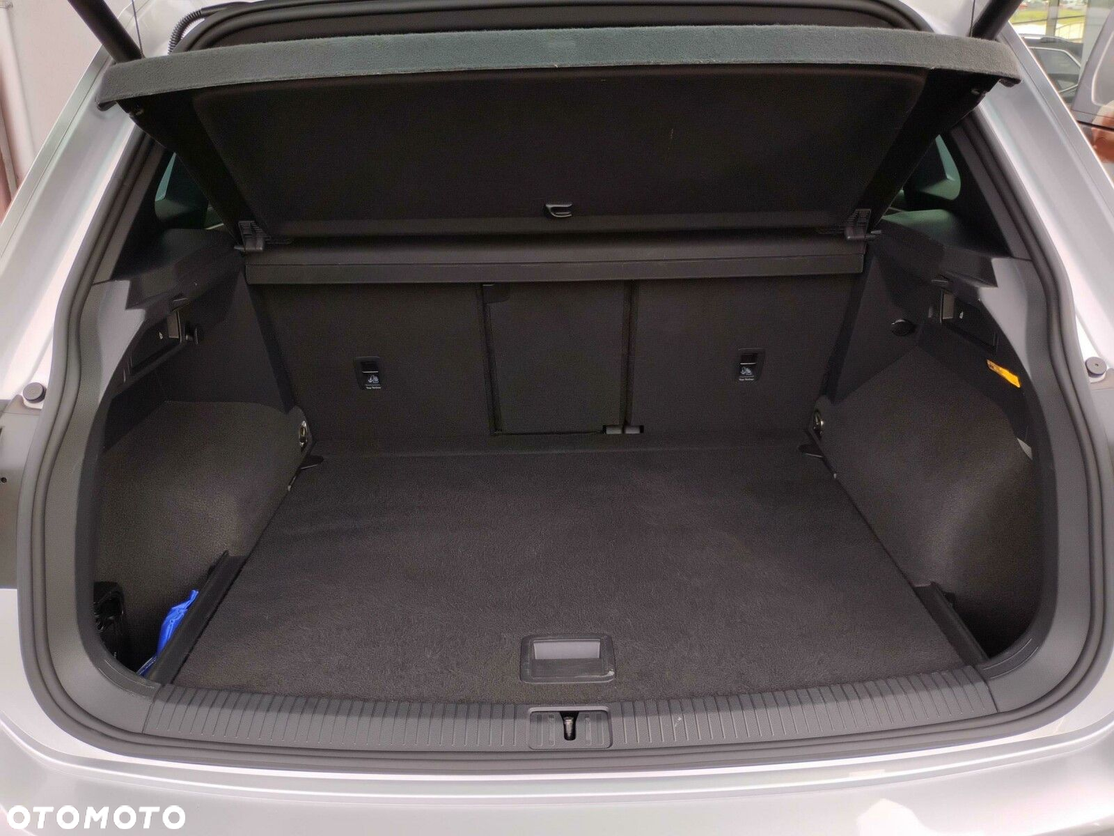 Volkswagen Tiguan 2.0 TDI SCR 4Mot R-Line DSG - 34