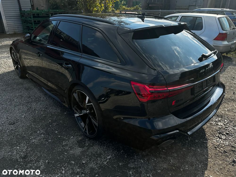 Audi RS6 Avant - 6