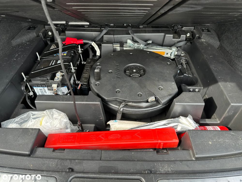 Infiniti FX - 30