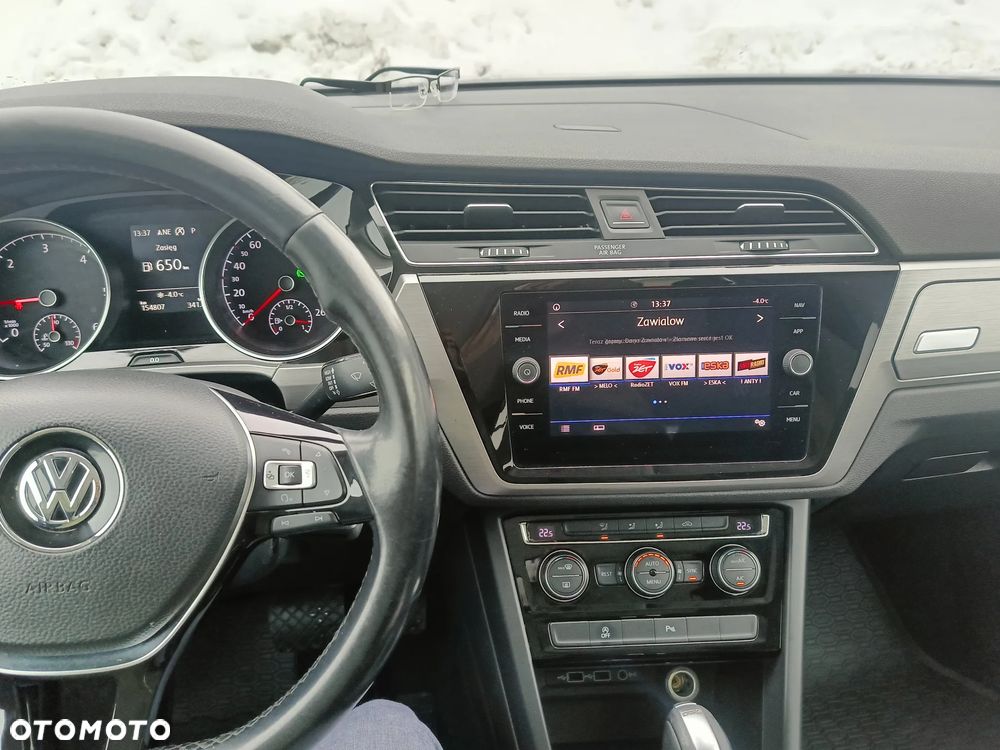 Volkswagen Touran 2.0 TDI SCR DSG Highline - 18