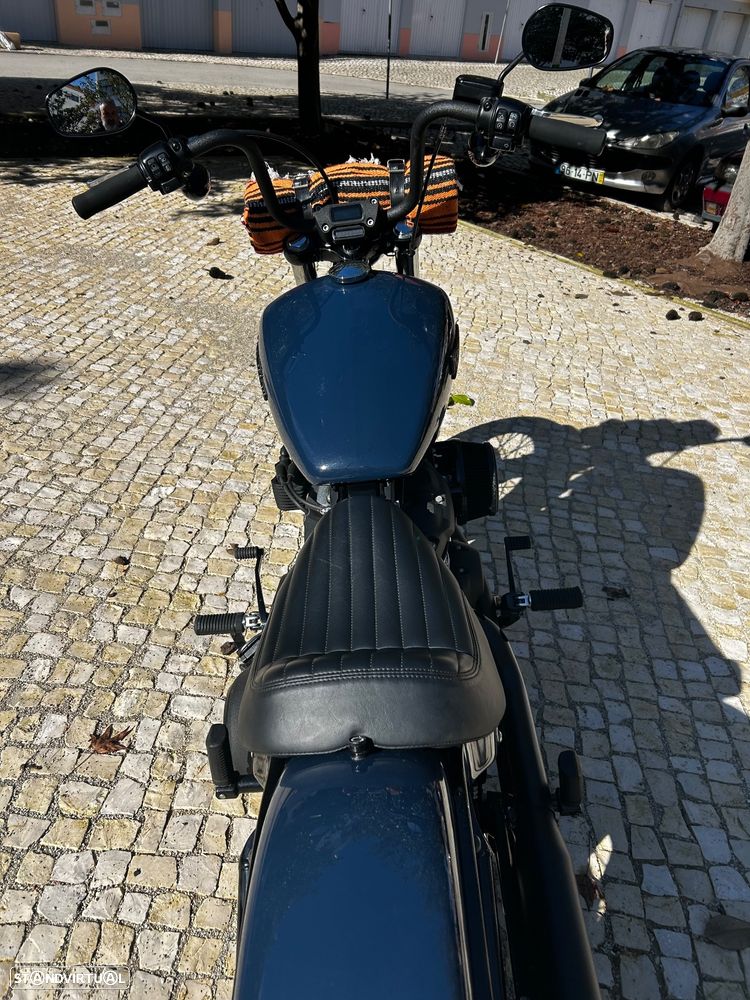 Harley-Davidson Softail Street Bob 33,1 KW - 14