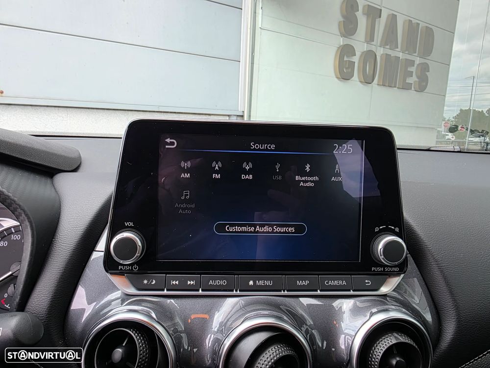 Nissan Juke 1.0 DIG-T N-Connecta NAV.+TwoTone NC DCT - 21
