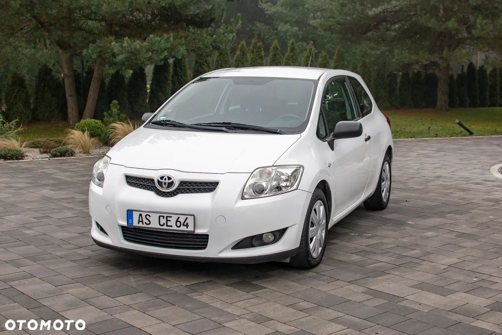 Toyota Auris - 10