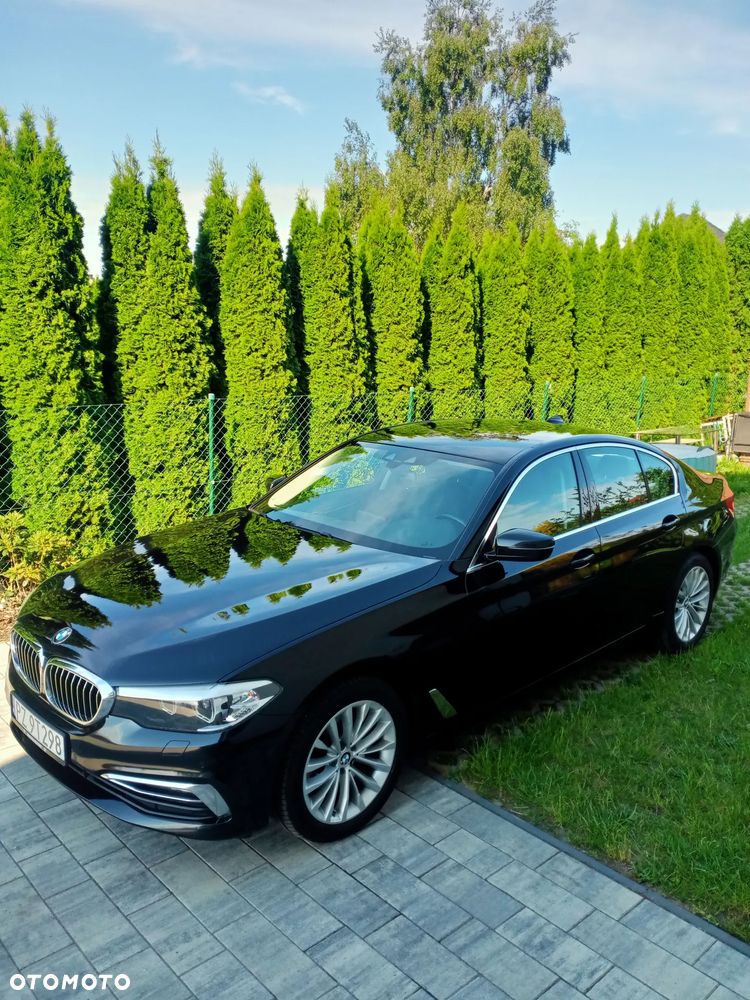 BMW Seria 5 518d Luxury Line - 2