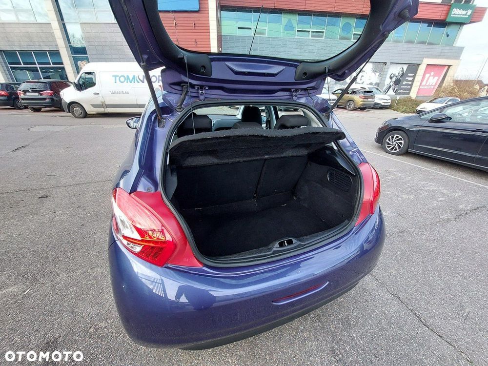 Peugeot 208 1.4 HDi Access - 18