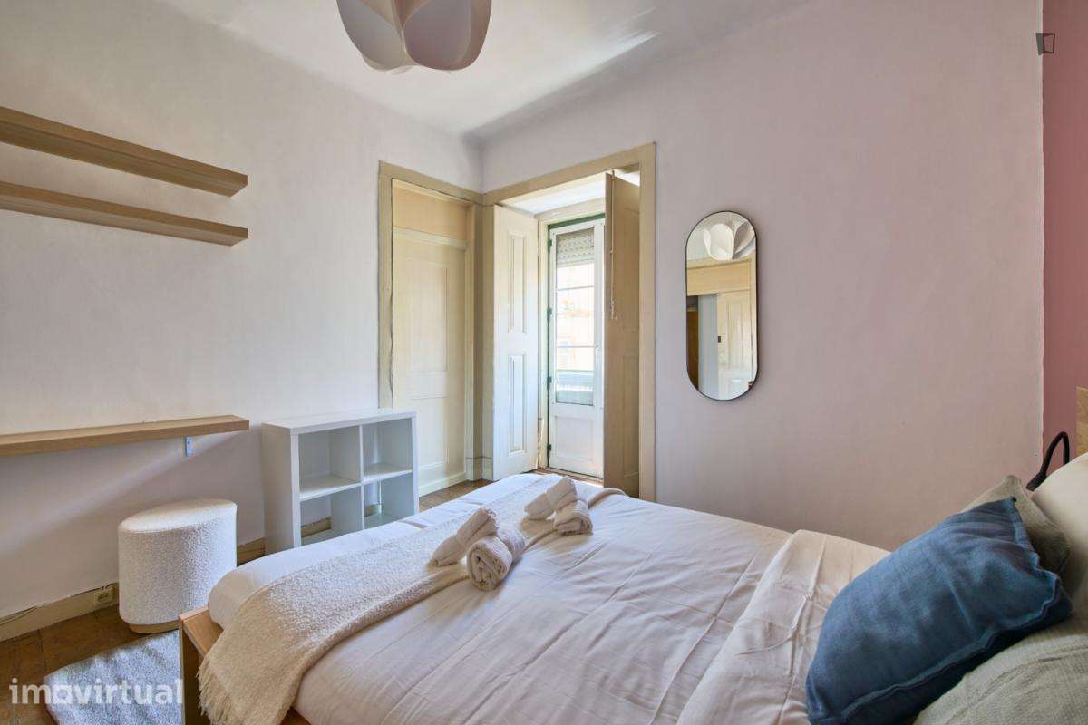 Quarto - localizado em São Bento Lisbon - Grande imagem: 4/34